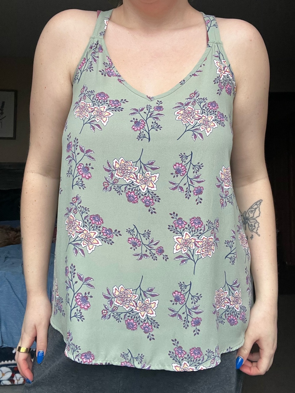 Floral V-Neck Tank Top - Sage Green